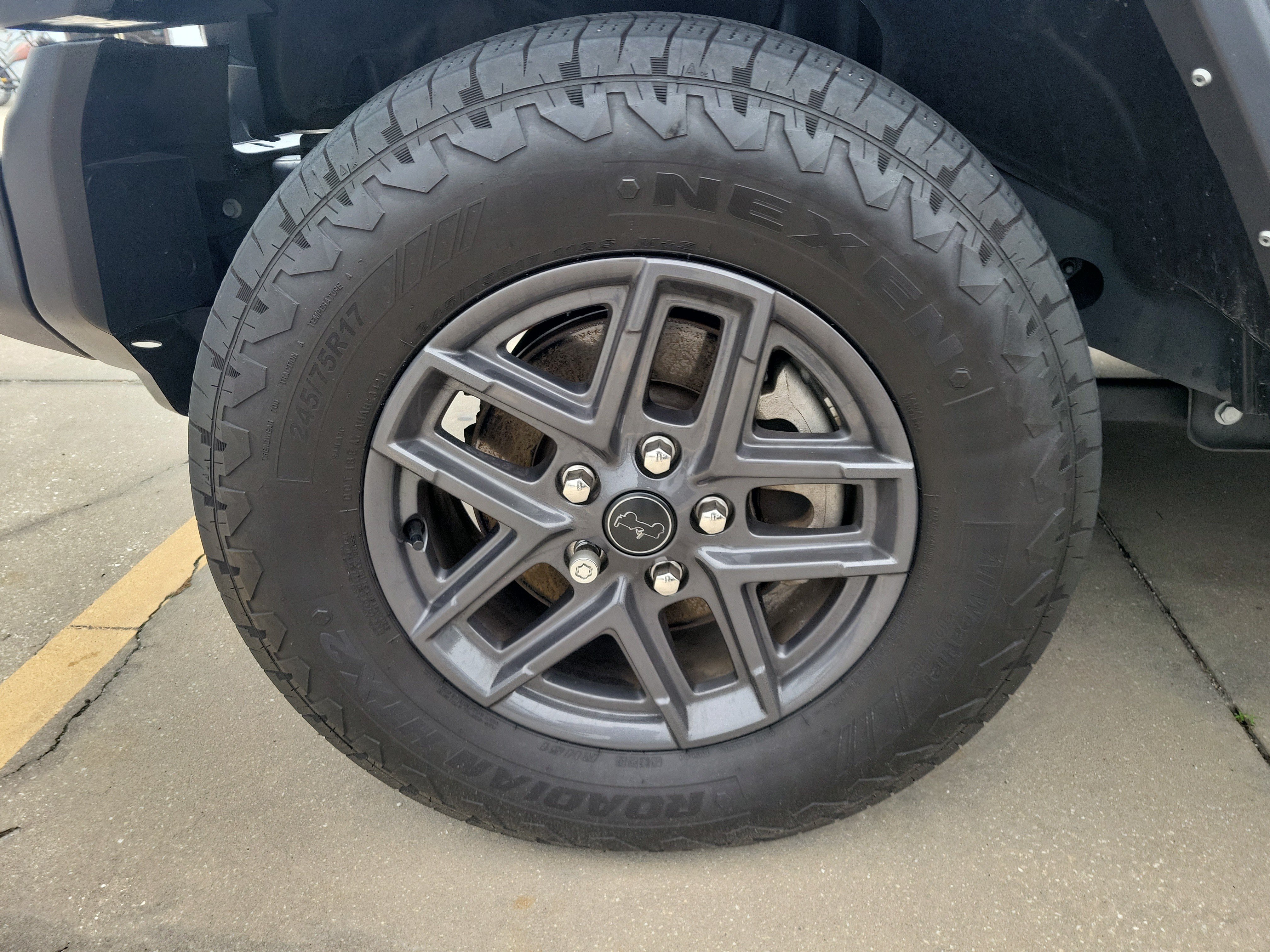 Used 2025 Jeep Wrangler Unlimited Sport AWD/4WD image 6
