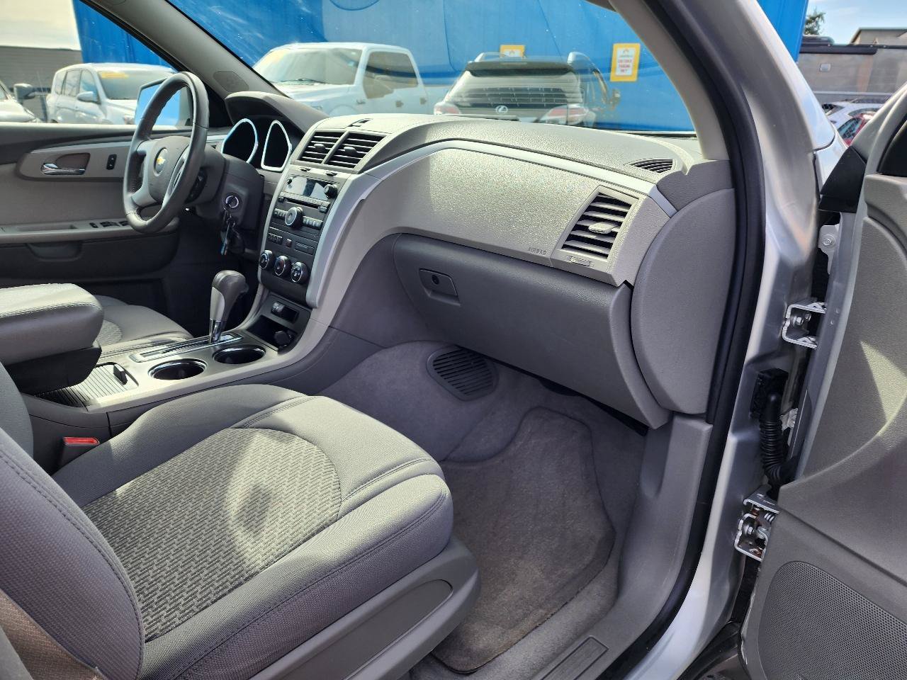 Used 2012 Chevrolet Traverse LT AWD/4WD image 29