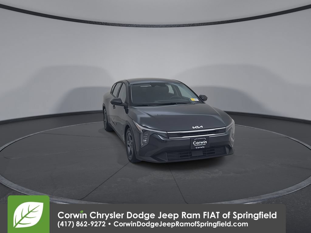 Used 2025 Kia K4 FWD image 4