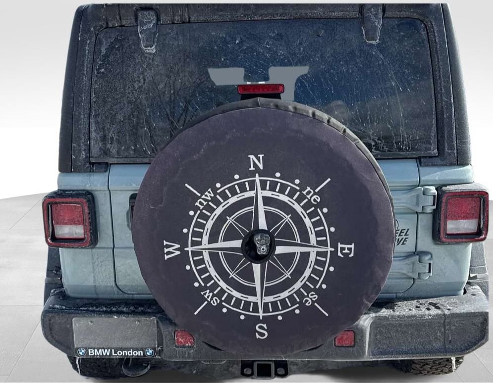 Used 2024 Jeep Wrangler Willys image 5