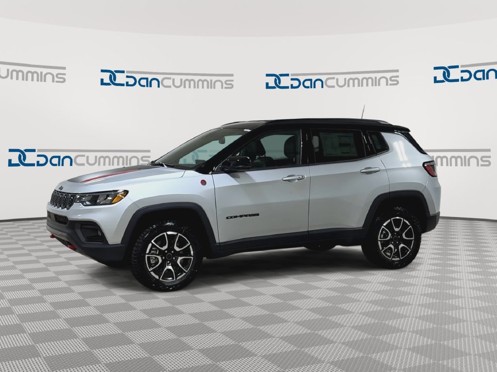 New 2026 Jeep Compass Trailhawk AWD/4WD image 6