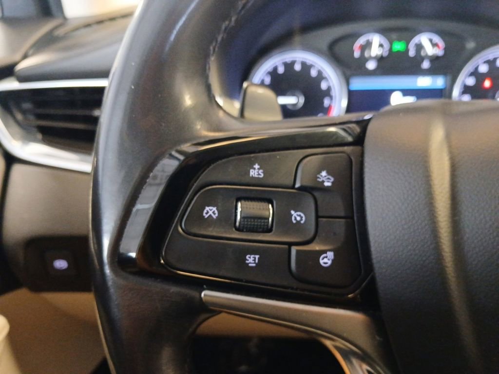 Used 2024 Buick Enclave Essence w/ Technology Package FWD image 17
