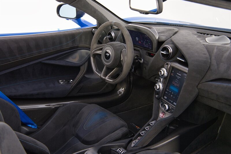 Used 2022 McLaren 765LT RWD image 36