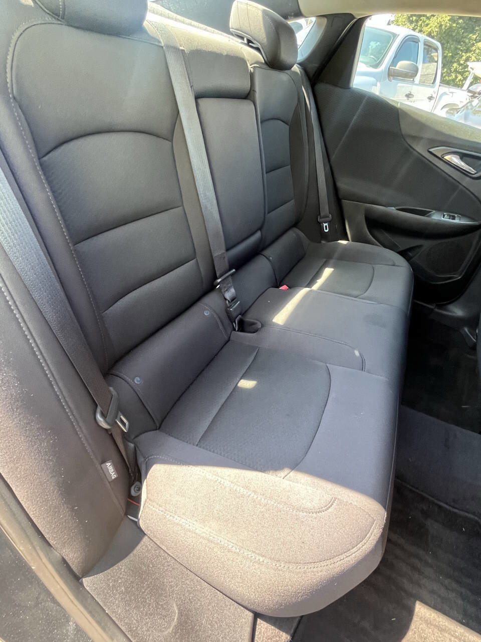 Used 2017 Chevrolet Malibu LT image 21