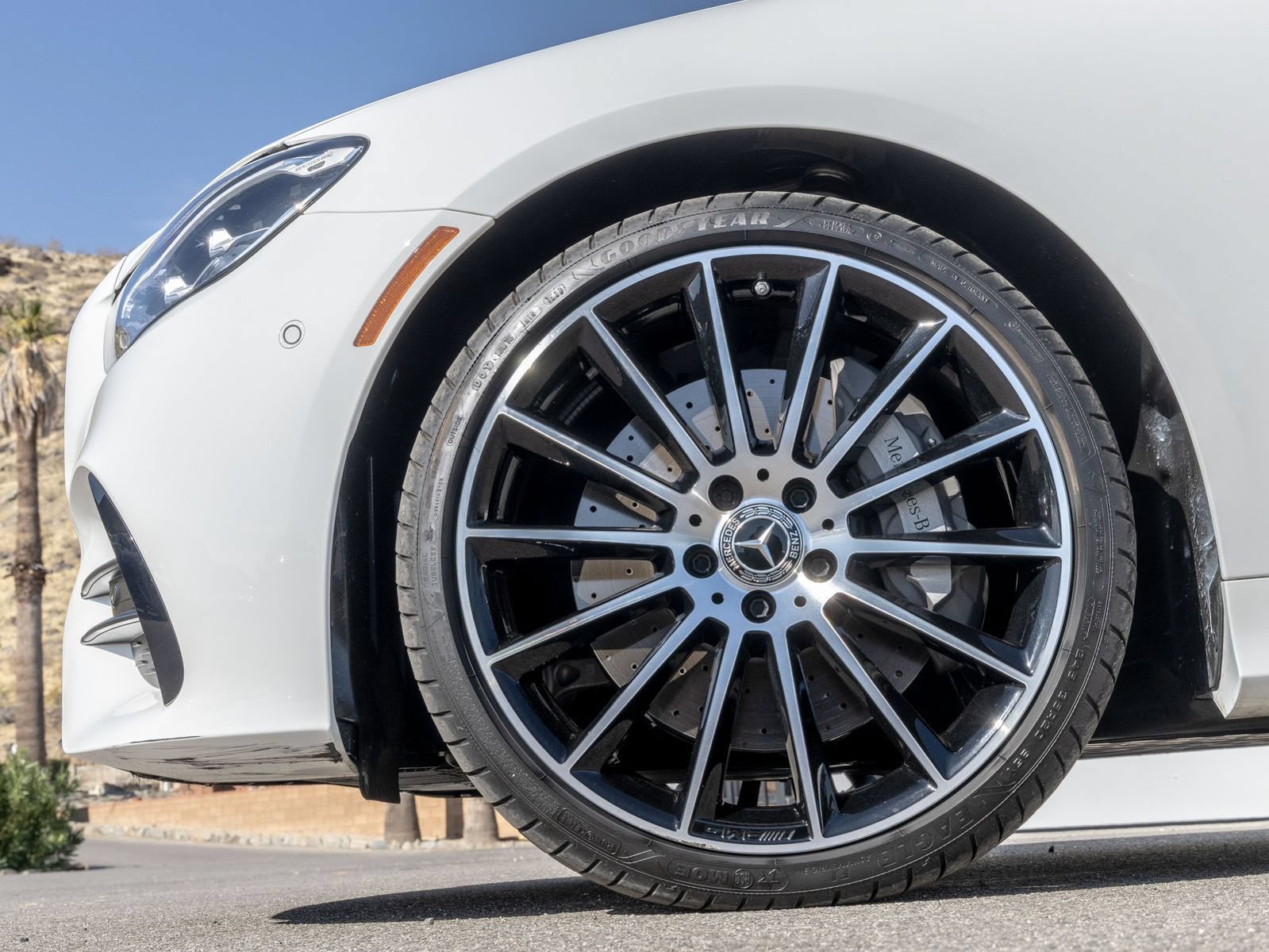 Used 2023 Mercedes-Benz E 450 Coupe image 6