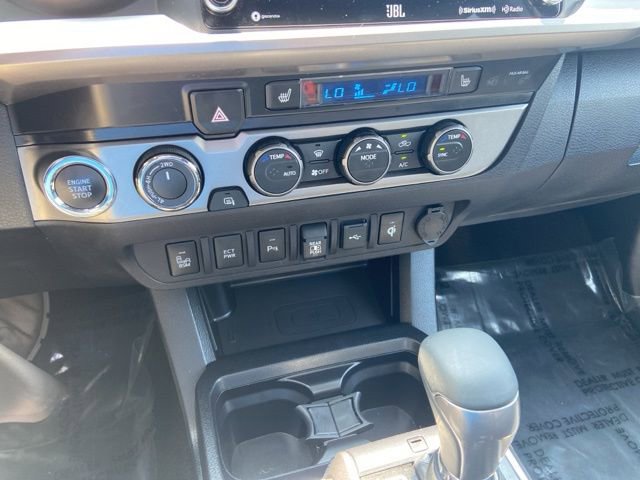Used 2020 Toyota Tacoma Limited image 20