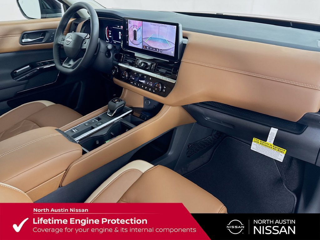 New 2026 Nissan Pathfinder Platinum w/ Cargo Package FWD image 38
