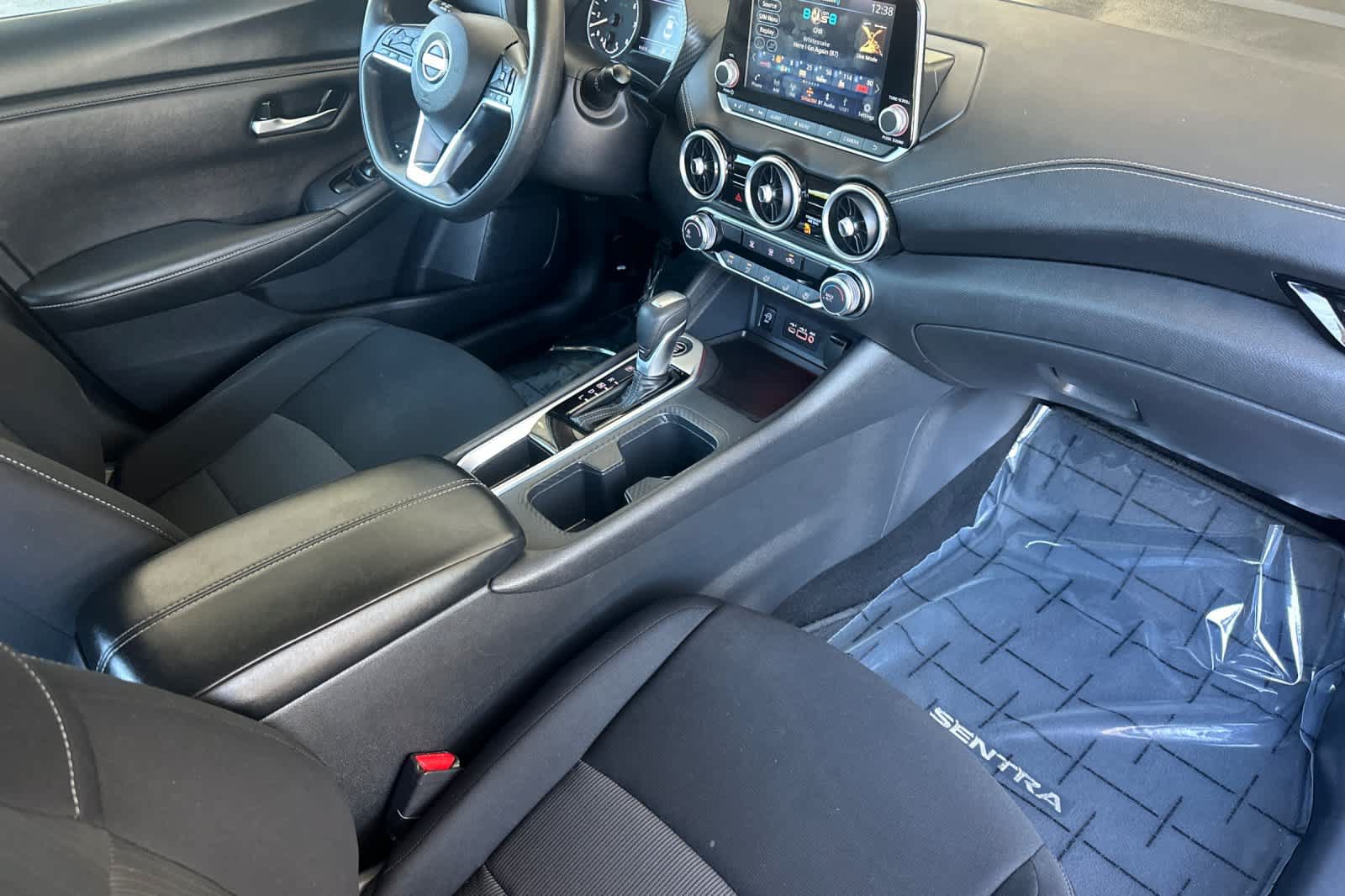 Used 2024 Nissan Sentra SV w/ Trunk Package FWD image 15