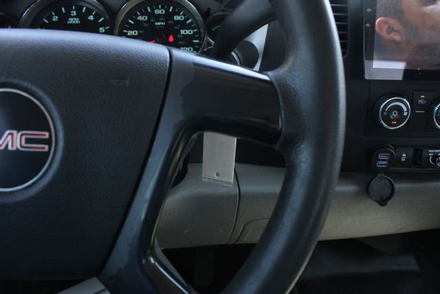Used 2013 GMC Sierra 2500 W/T AWD/4WD image 12