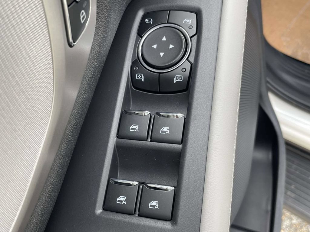 New 2026 Ford Expedition Active RWD image 16