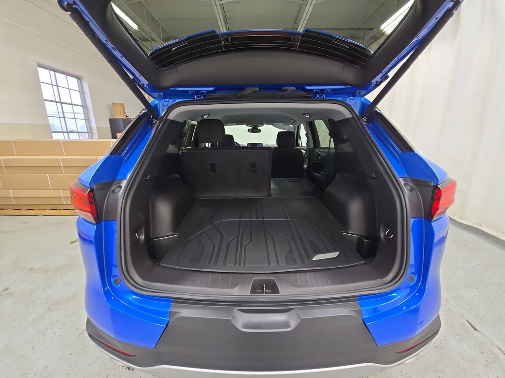 Certified 2024 Chevrolet Blazer LT w/ Convenience Package FWD image 35