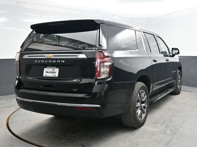 Used 2021 Chevrolet Suburban LT w/ Luxury Package image 6