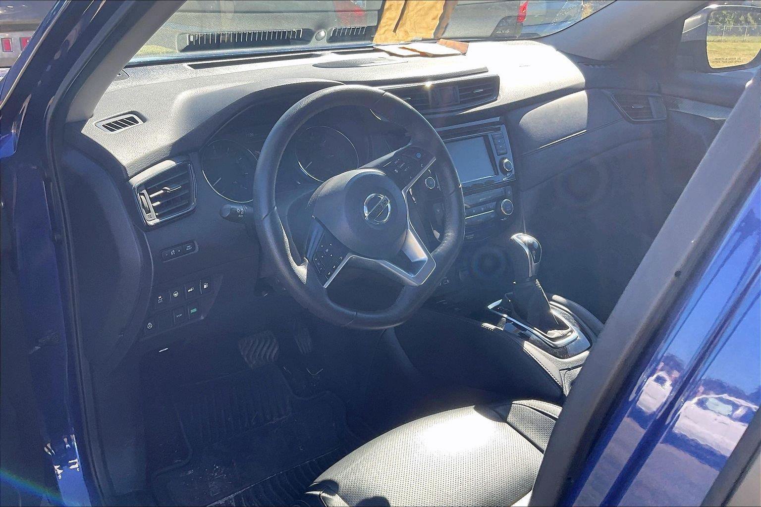 Used 2020 Nissan Rogue SL FWD image 8