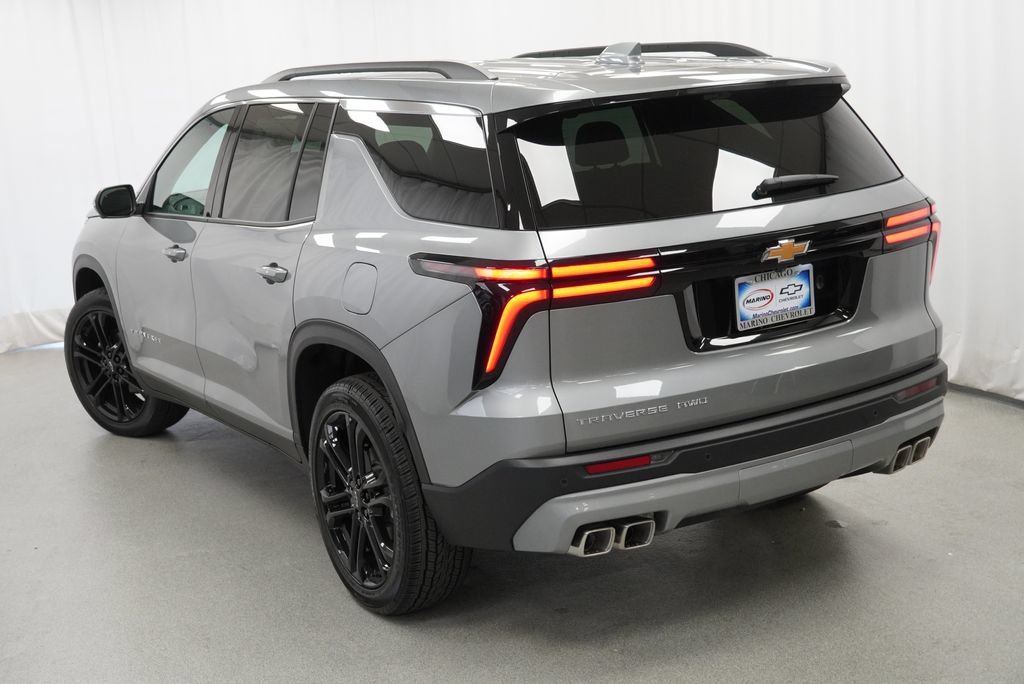 New 2026 Chevrolet Traverse LT w/ Driver Confidence Package AWD/4WD image 36
