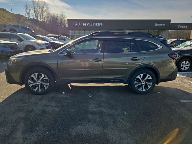 Certified 2022 Subaru Outback Limited image 2