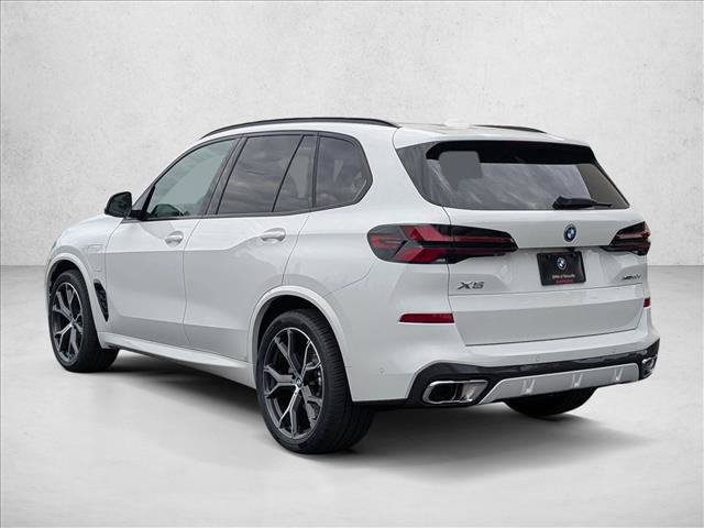 New 2026 BMW X5 xDrive50e w/ M Sport Package AWD/4WD image 2