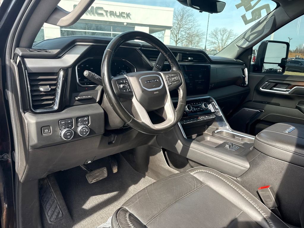 Used 2024 GMC Sierra 2500 Denali w/ Denali Reserve Package image 20