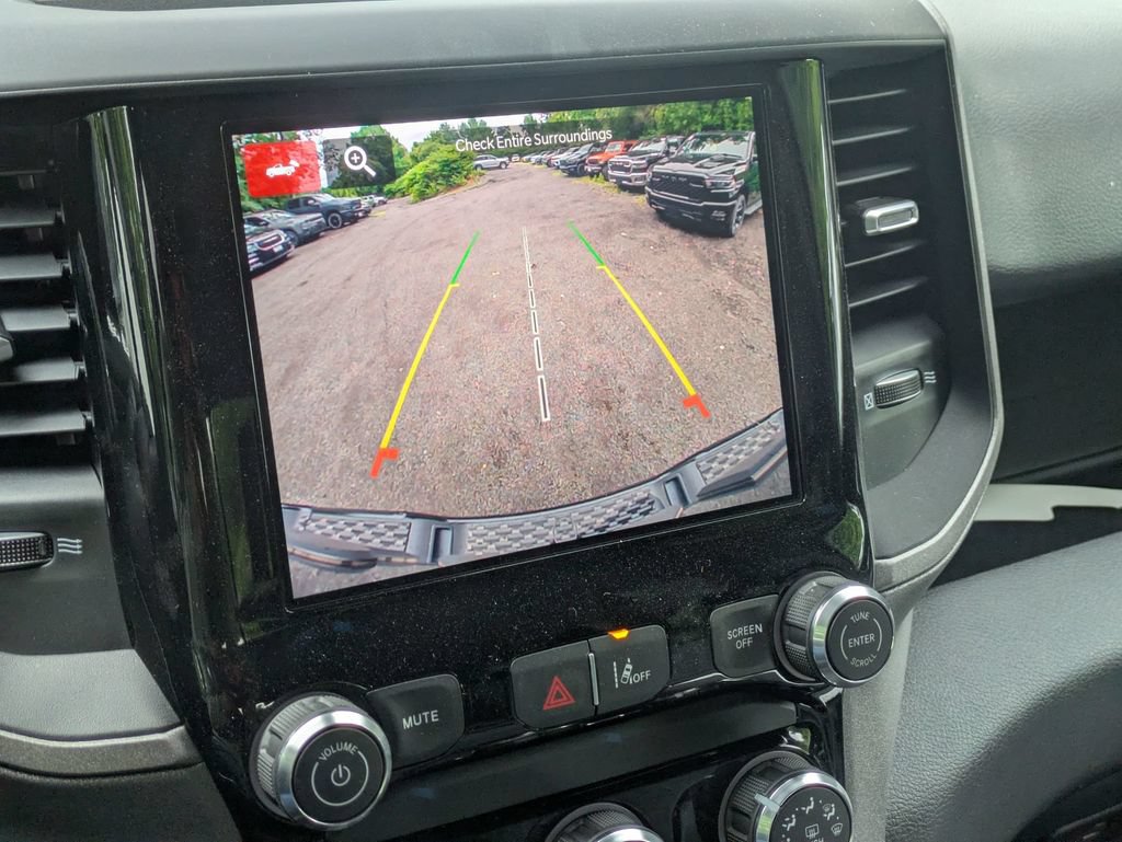 New 2026 RAM 1500 Express AWD/4WD image 19