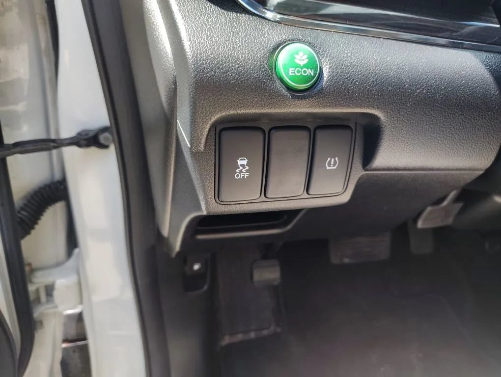 Used 2015 Honda CR-V EX-L image 12