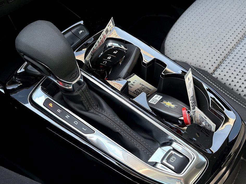 New 2026 Chevrolet Trax LT w/ LT Convenience Package image 19