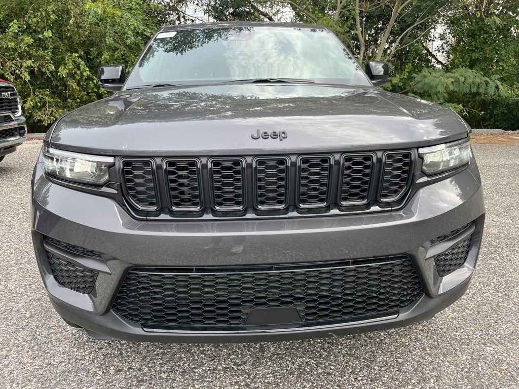 New 2025 Jeep Grand Cherokee 4WD image 20