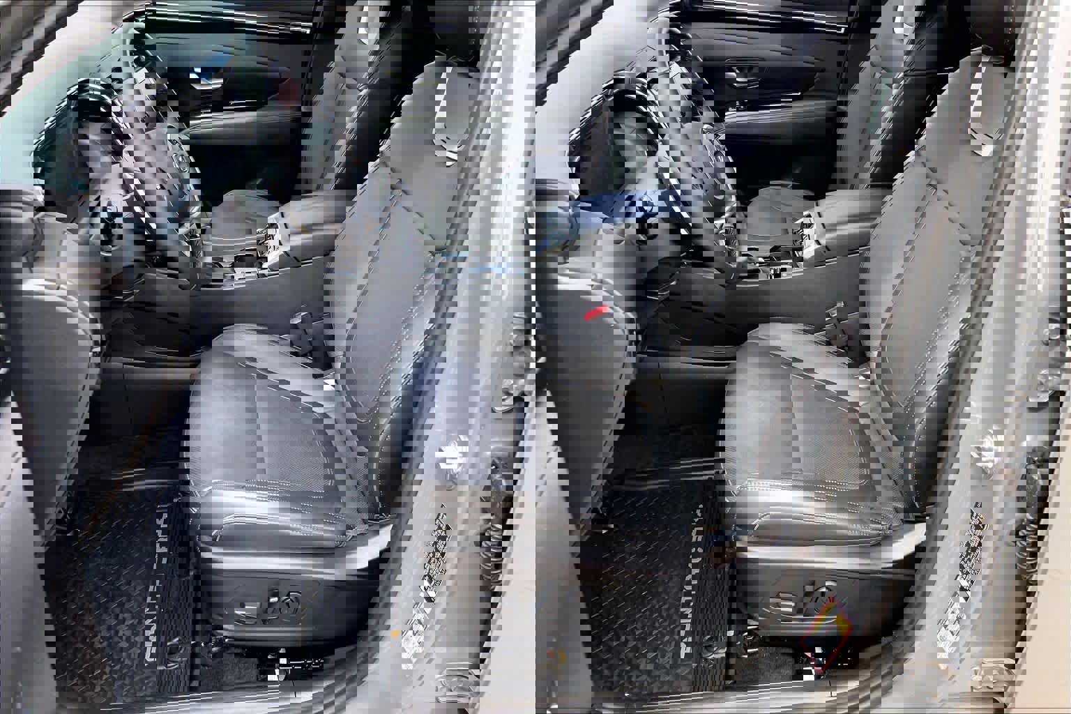 Used 2024 Hyundai Santa Cruz Limited image 7