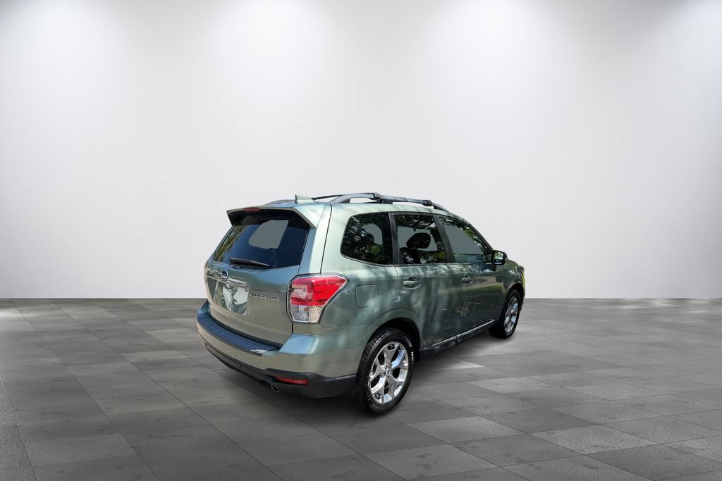 Used 2018 Subaru Forester 2.5i Touring AWD/4WD image 6