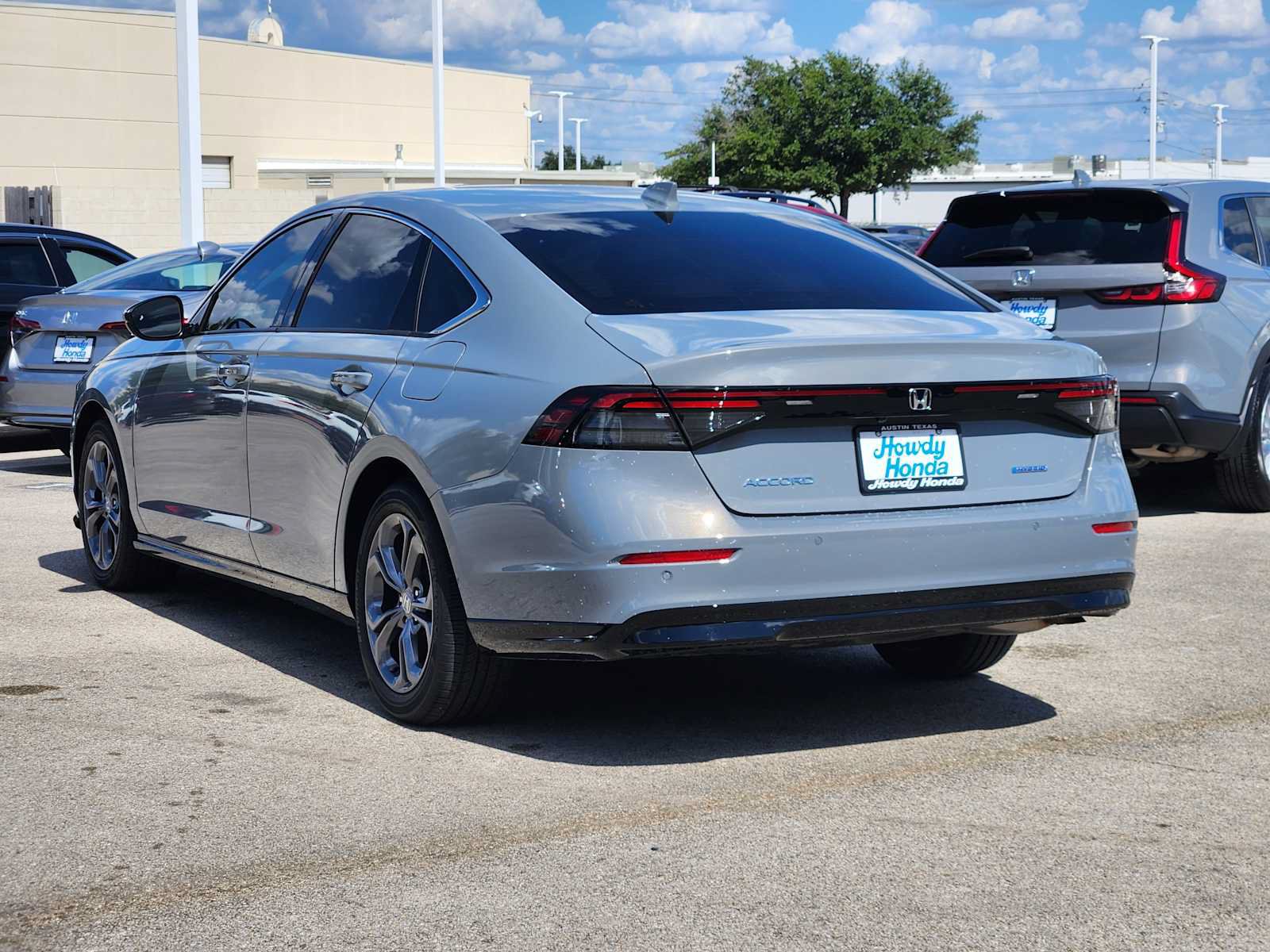 Used 2026 Honda Accord EX-L image 5