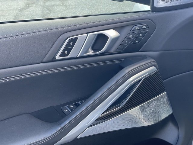 Certified 2023 BMW X6 M50i w/ Executive Package image 12