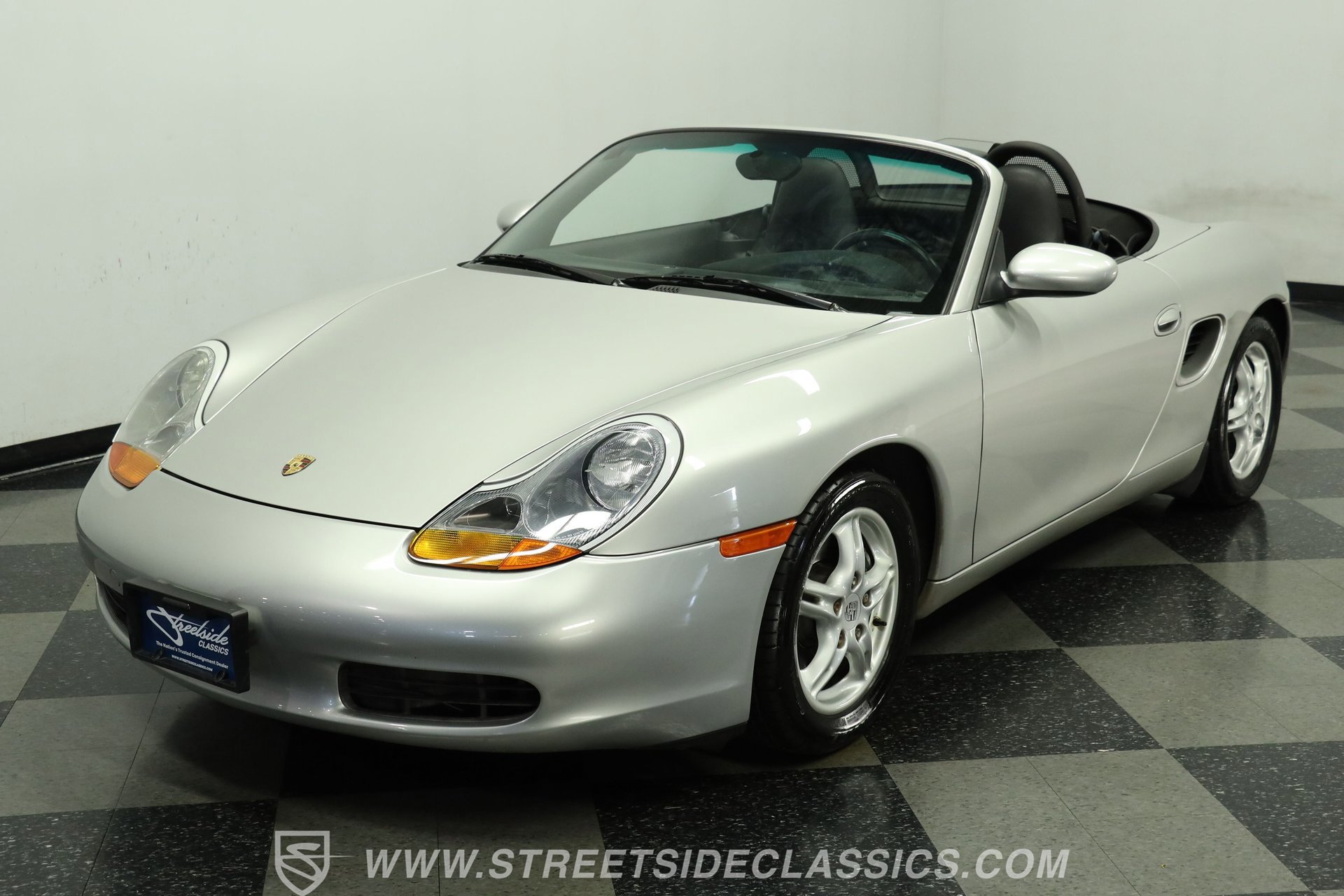 Used 1998 Porsche Boxster RWD image 16