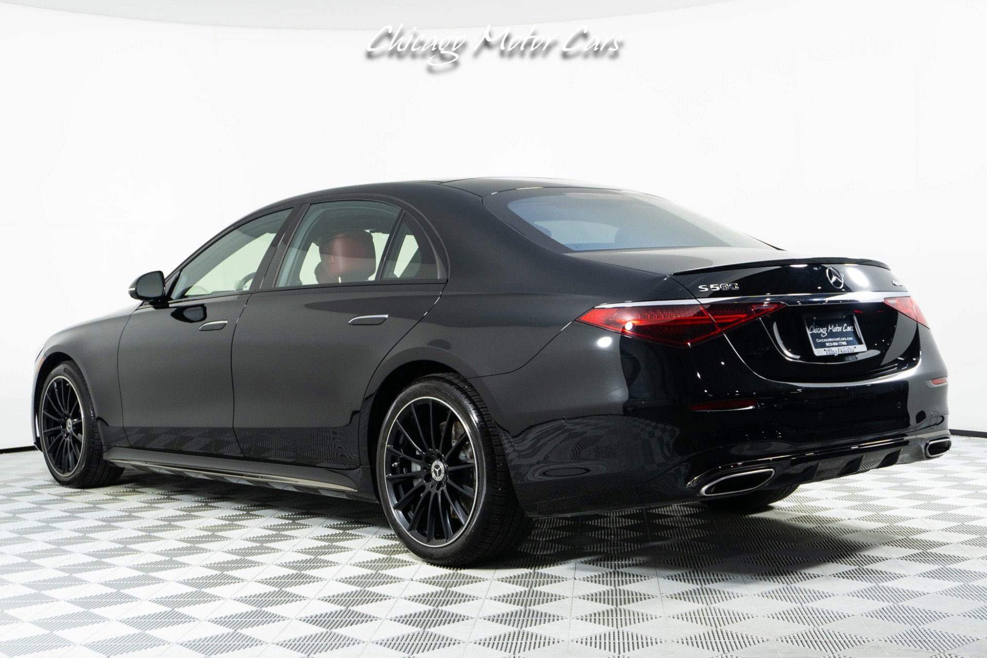 Used 2024 Mercedes-Benz S 580 4MATIC Sedan image 14