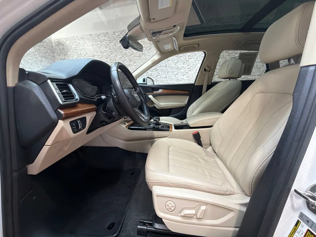 Used 2023 Audi Q5 2.0T Premium Plus AWD/4WD image 19