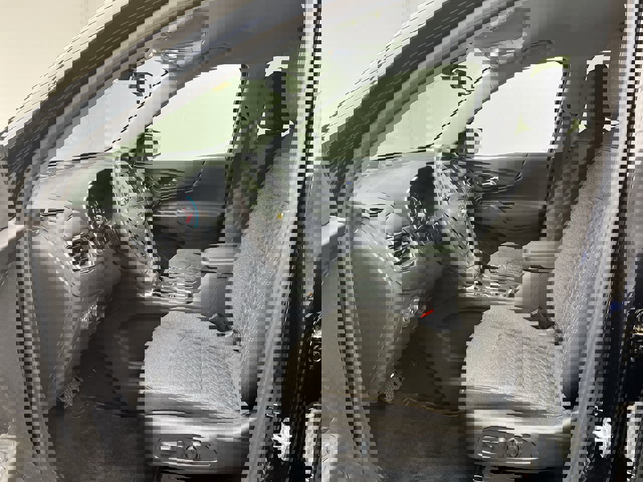 Certified 2022 Chevrolet Equinox LT image 3