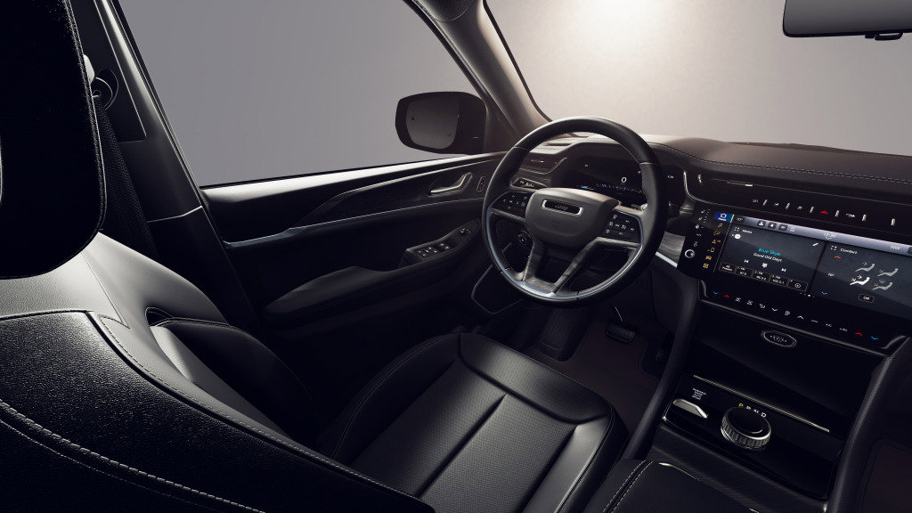 New 2026 Jeep Grand Cherokee L Limited image 8