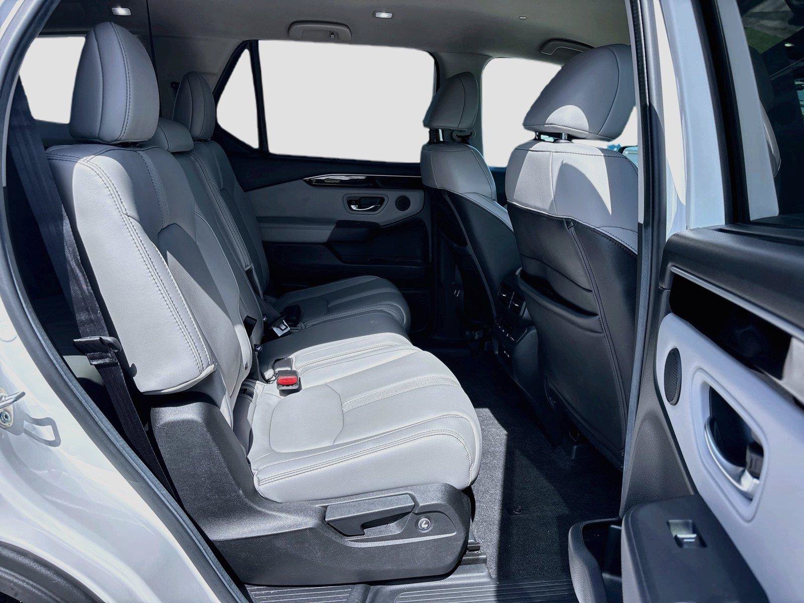 Certified 2024 Honda Pilot EX-L image 31