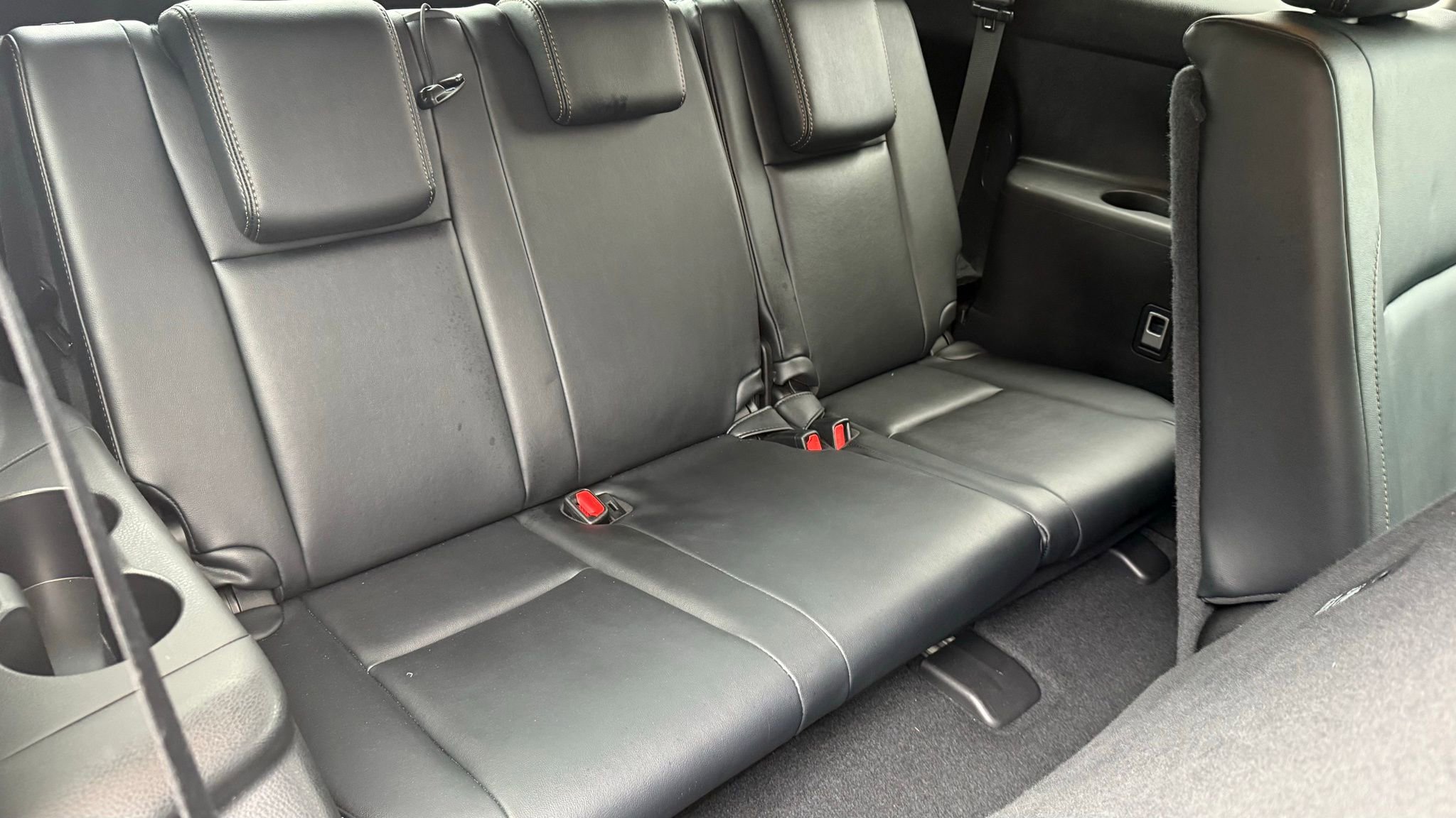 Used 2017 Toyota Highlander XLE image 28