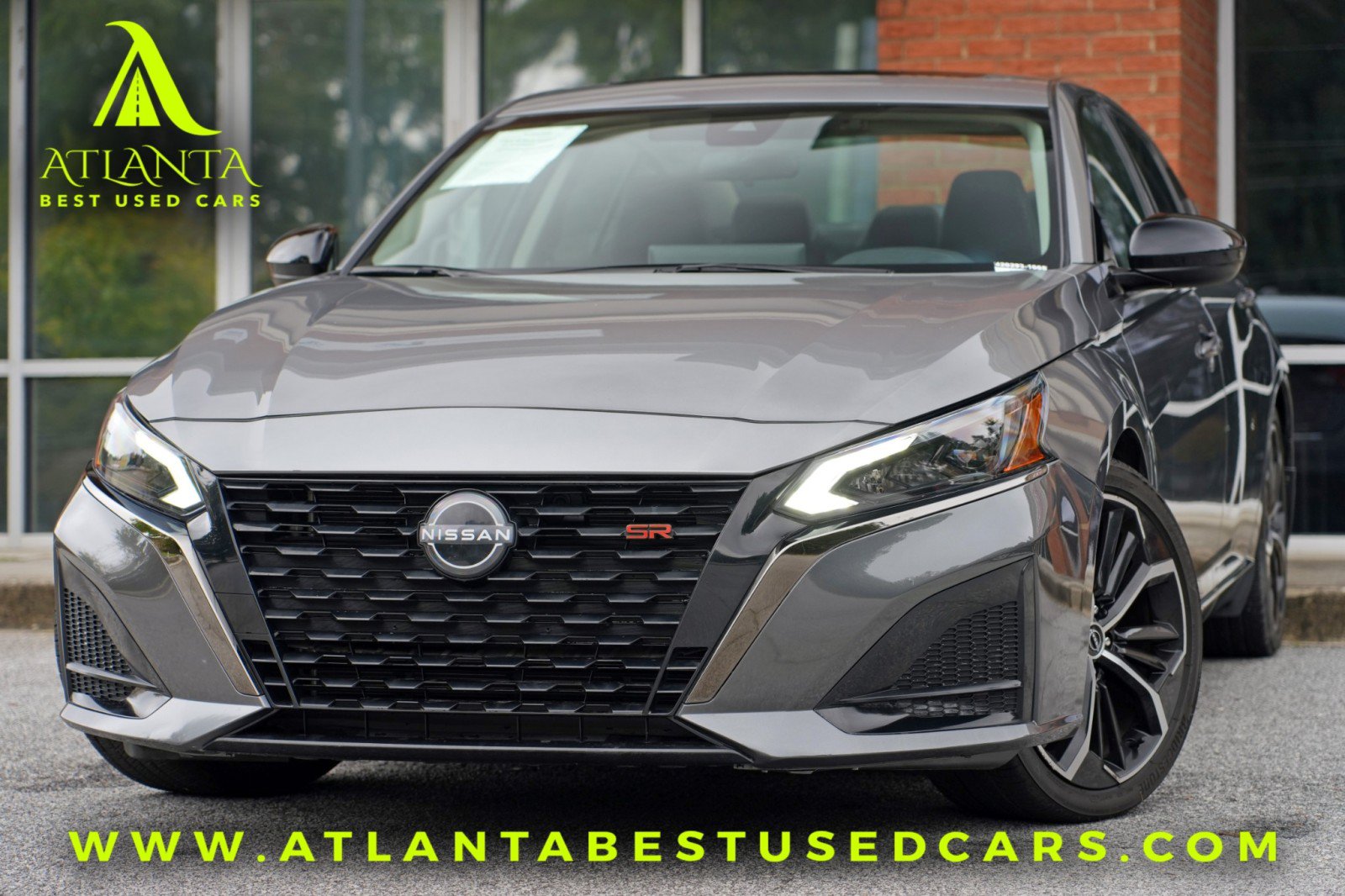 Used 2023 Nissan Altima 2.5 SR w/ SR Premium Package FWD image 1