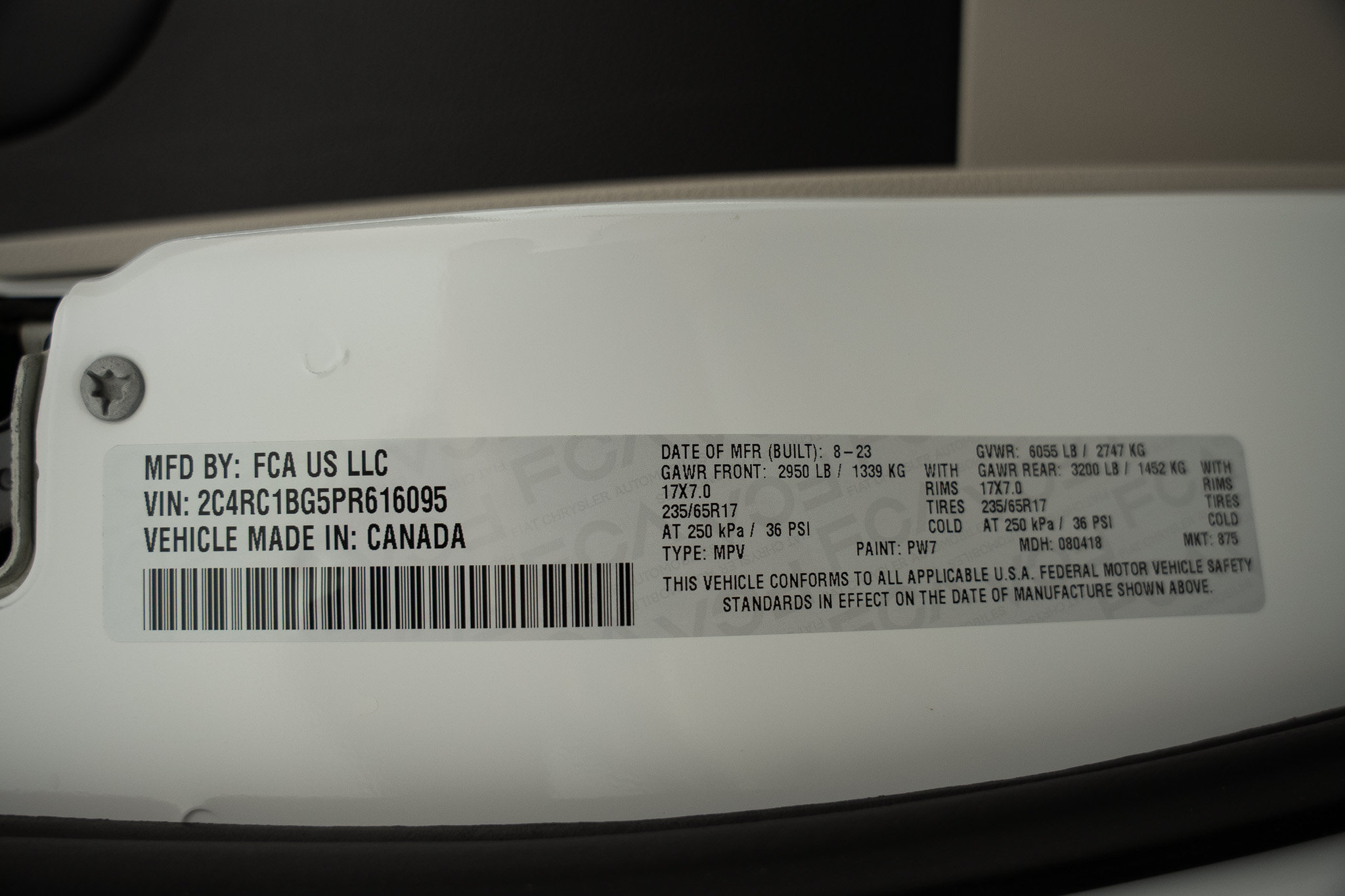 Used 2023 Chrysler Pacifica Touring-L FWD image 42