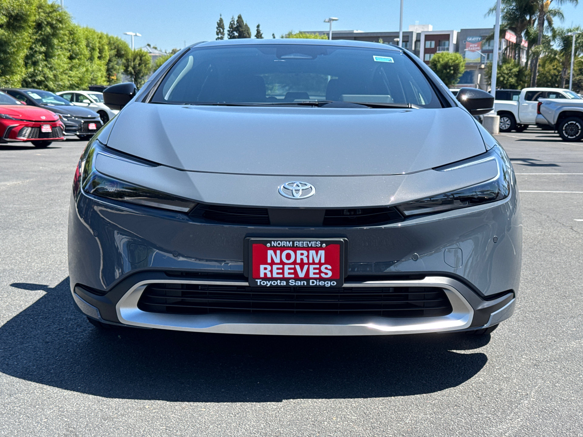 New 2027 Toyota Prius Plug-In Hybrid FWD image 5