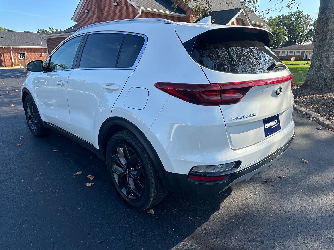 Used 2020 Kia Sportage S FWD image 8