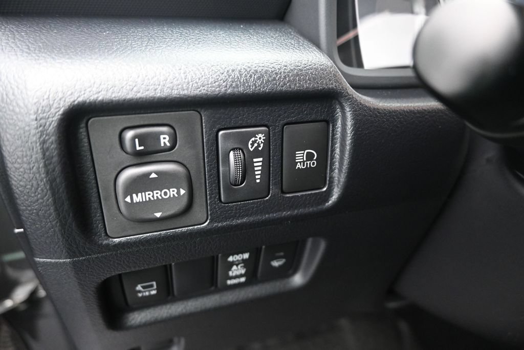 Used 2023 Toyota 4Runner TRD Off-Road Premium w/ Off Road Premium Plus Package AWD/4WD image 24