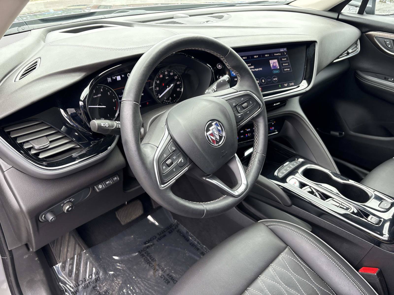 Used 2021 Buick Envision Avenir w/ Technology Package II AWD/4WD image 18