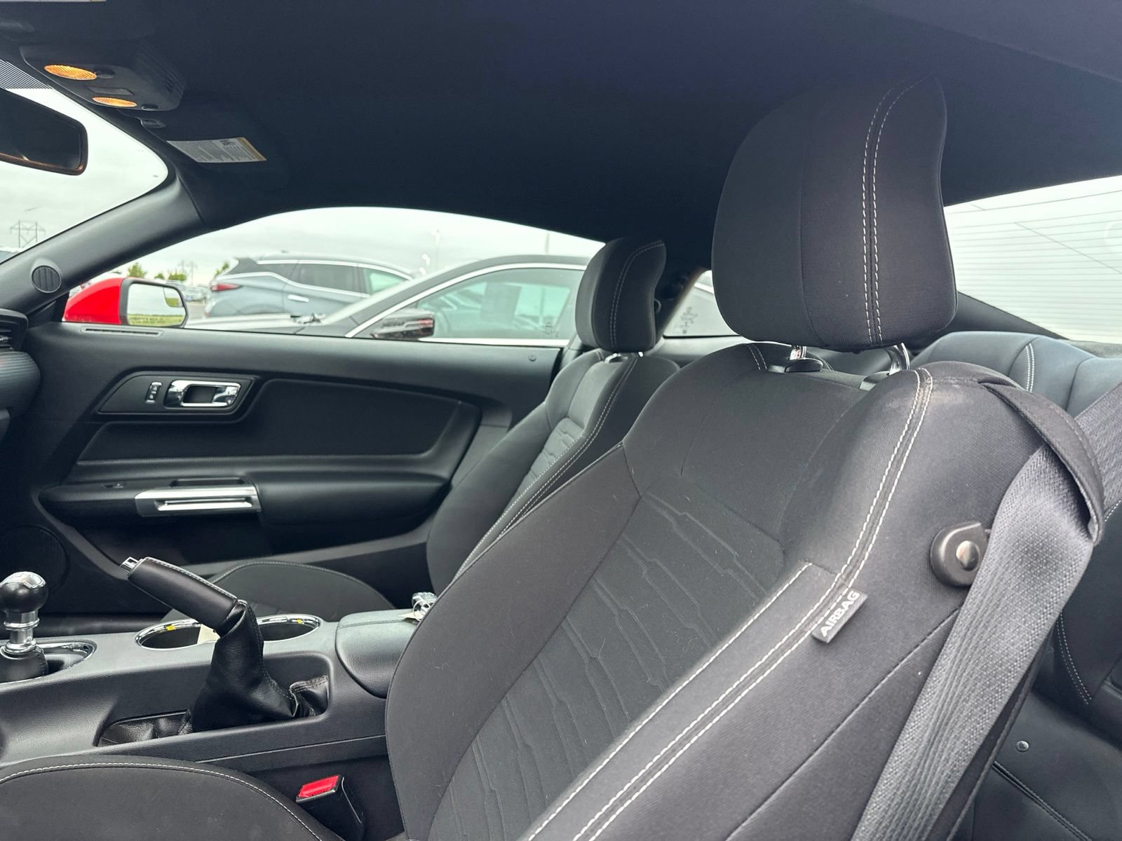 Used 2017 Ford Mustang GT w/ GT Performance Package RWD image 5