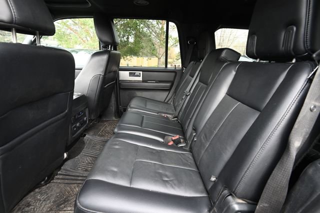 Used 2015 Ford Expedition Limited w/ Equipment Group 301A AWD/4WD image 8