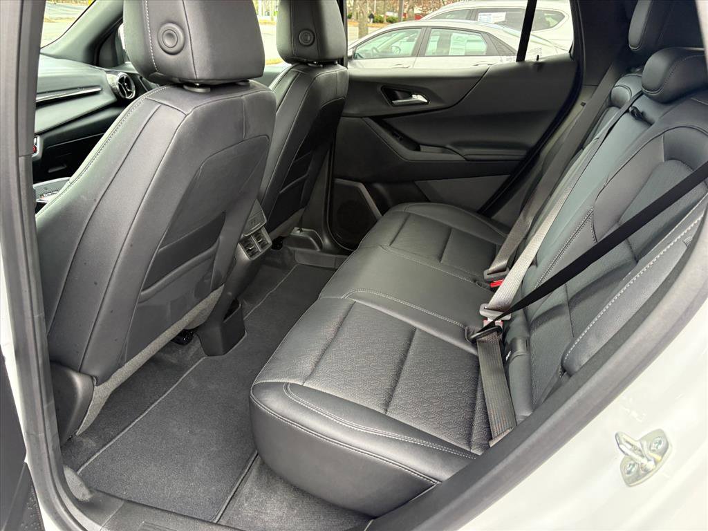 Used 2025 Chevrolet Equinox LT w/ Convenience Package II image 19