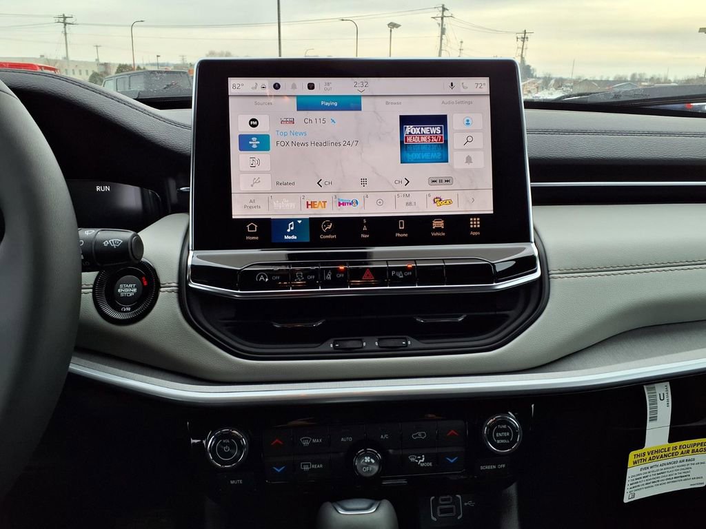 New 2026 Jeep Compass Limited w/ Sun, Sound & Navigation Group AWD/4WD image 30