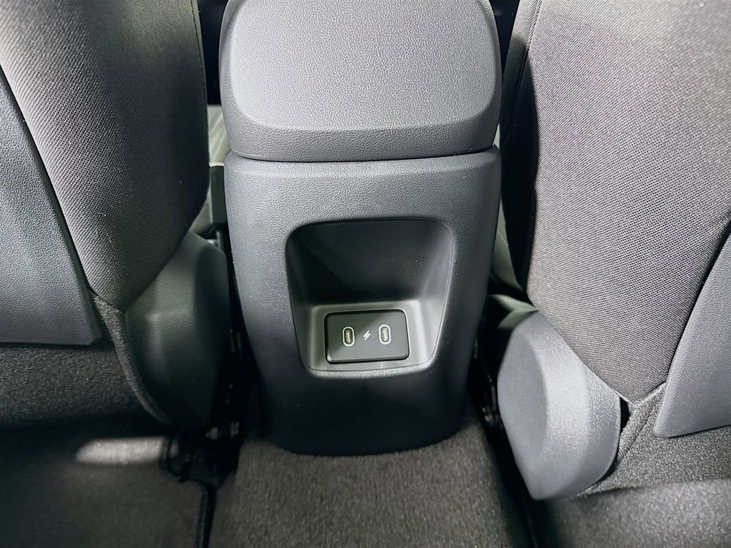 New 2026 Hyundai Elantra SE image 35