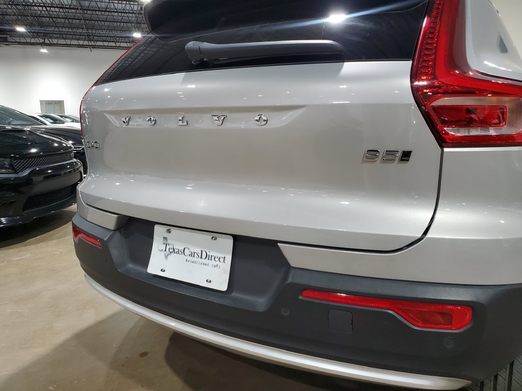 Used 2025 Volvo XC40 B5 Core AWD/4WD image 44