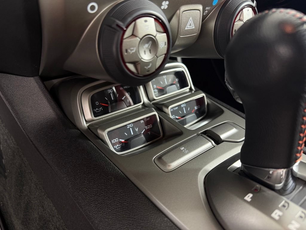 Used 2013 Chevrolet Camaro SS RWD image 21