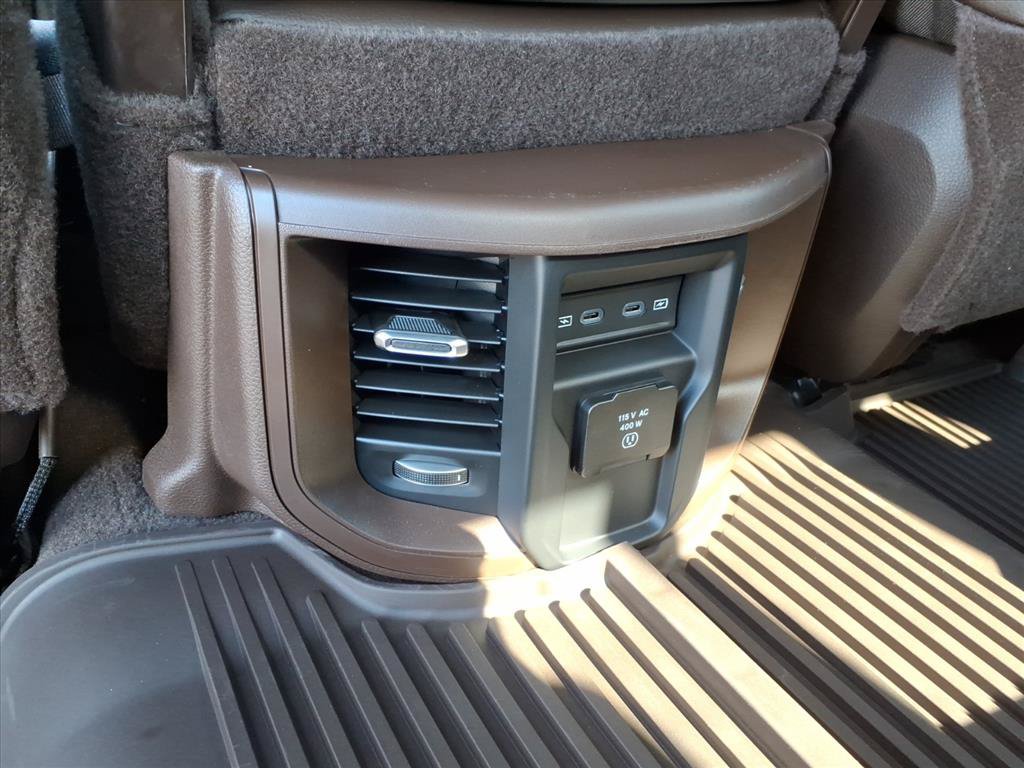 New 2027 RAM 2500 Laramie AWD/4WD image 16